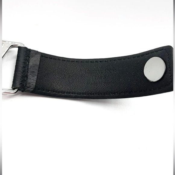 Louis Vuitton Luxury Italian Leather Bracelet - Picture 10 of 11